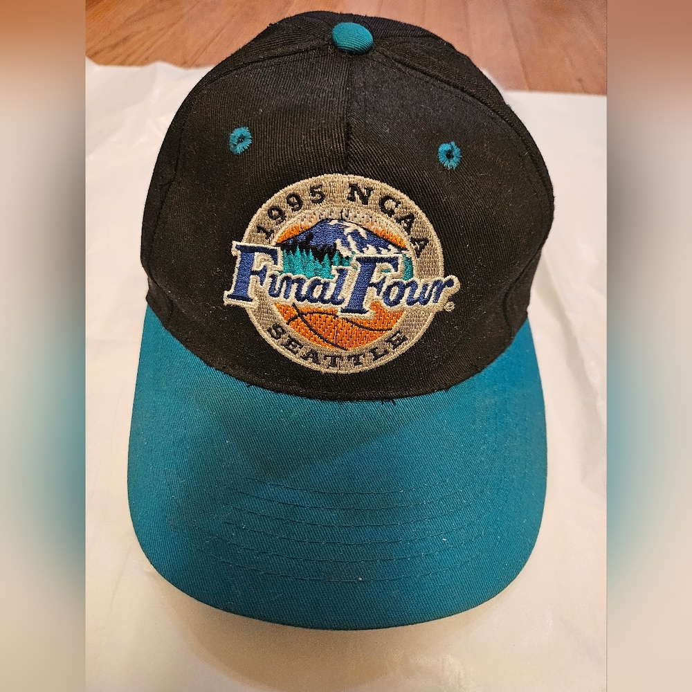 Vintage 1995 Ncaa Final Four Seattle Snapback Vintage 1995 Ncaa Final Four Seattle Snapback
